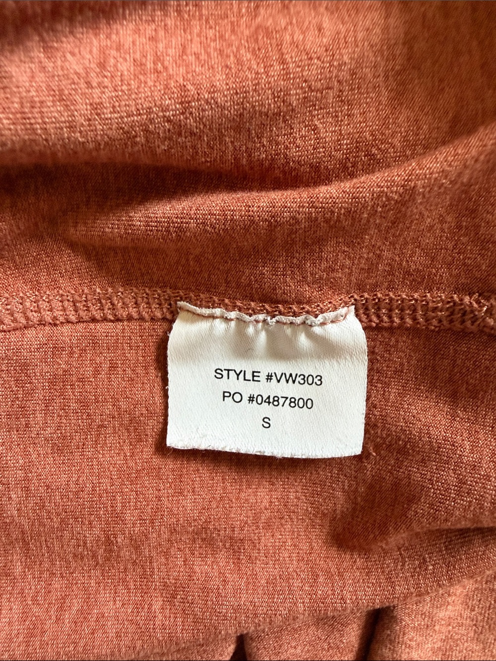 Vuori Men's Jogger Track Pants in Rust - Picture 2 of 2
